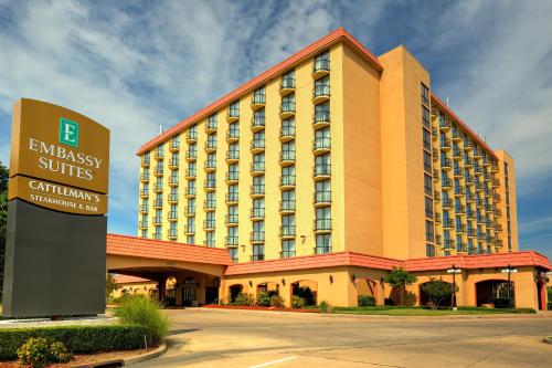 Фотография гостиницы Embassy Suites Tulsa - I-44