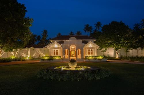 Фотографии гостиницы 
            Taru Villas Riva - Negombo