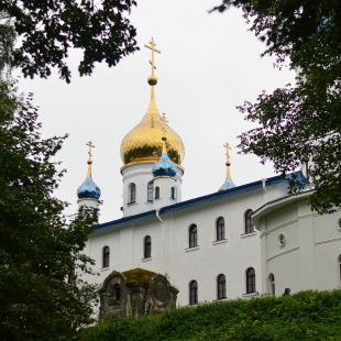 Фотография достопримечательности Череменецкий Иоанно-Богословский монастырь