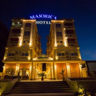 Фотография гостиницы Majorica Marina Hotel