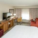 Фотография гостиницы Hampton Inn Cedar Falls Downtown, Ia