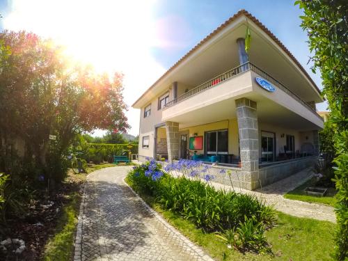 Фотография хостела Carcavelos Surf Hostel & Surf Camp