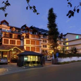 Фотографии гостиницы 
            Renest River Country Resort Manali - Centrally Heated