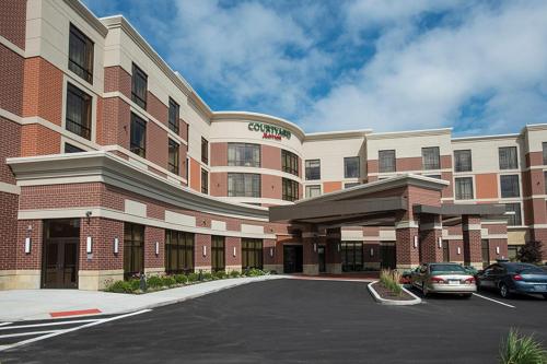 Фотография гостиницы Courtyard by Marriott Cincinnati Midtown/Rookwood