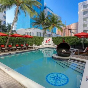 Фотография гостиницы Red South Beach Hotel