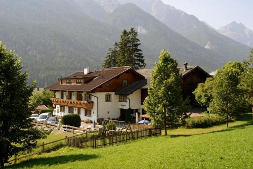 Фотография гостевого дома Gästehaus Rettenbacher