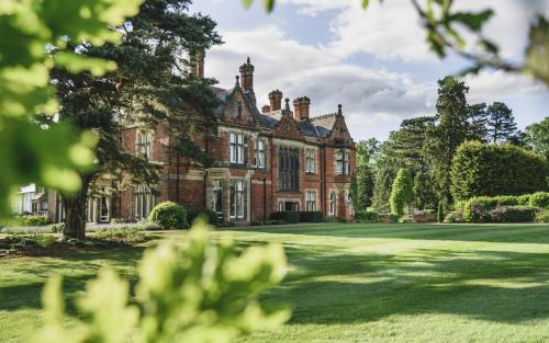 Фотография гостиницы Rockliffe Hall Hotel Golf & Spa