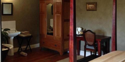 Фотография мини отеля Bredasdorp Square