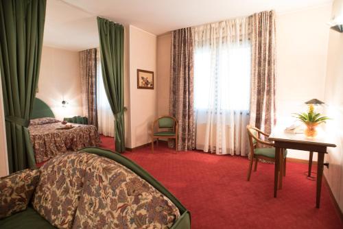 Фотографии гостиницы 
            Hotel Tessarin