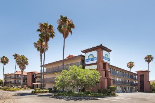 Фотография мотеля Days Inn by Wyndham San Jose Airport