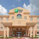 Фотография гостиницы Holiday Inn Express Hotel & Suites Terrell, an IHG Hotel