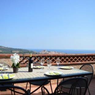 Фотографии гостевого дома 
            Villa superbe vue sur mer et sur la montagne jardin terrasses