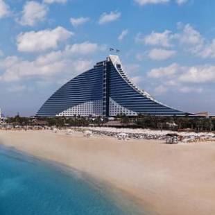 Фотографии гостиницы 
            Jumeirah Beach Hotel