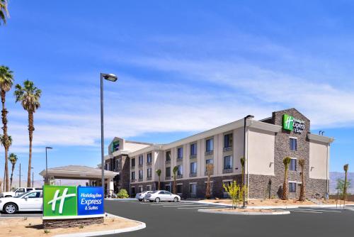 Фотография гостиницы Holiday Inn Express Indio, an IHG Hotel