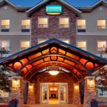 Фотография гостиницы Staybridge Suites - Calgary Airport, an IHG Hotel