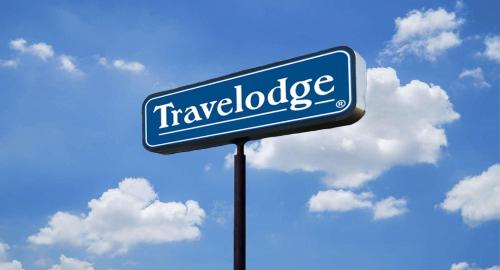 Фотографии гостиницы 
            Travelodge by Wyndham Jackson North