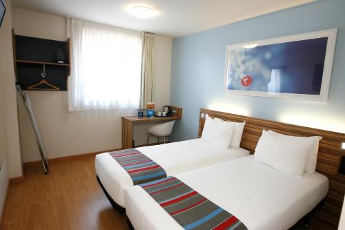 Фотография гостиницы Travelodge Valencia Aeropuerto