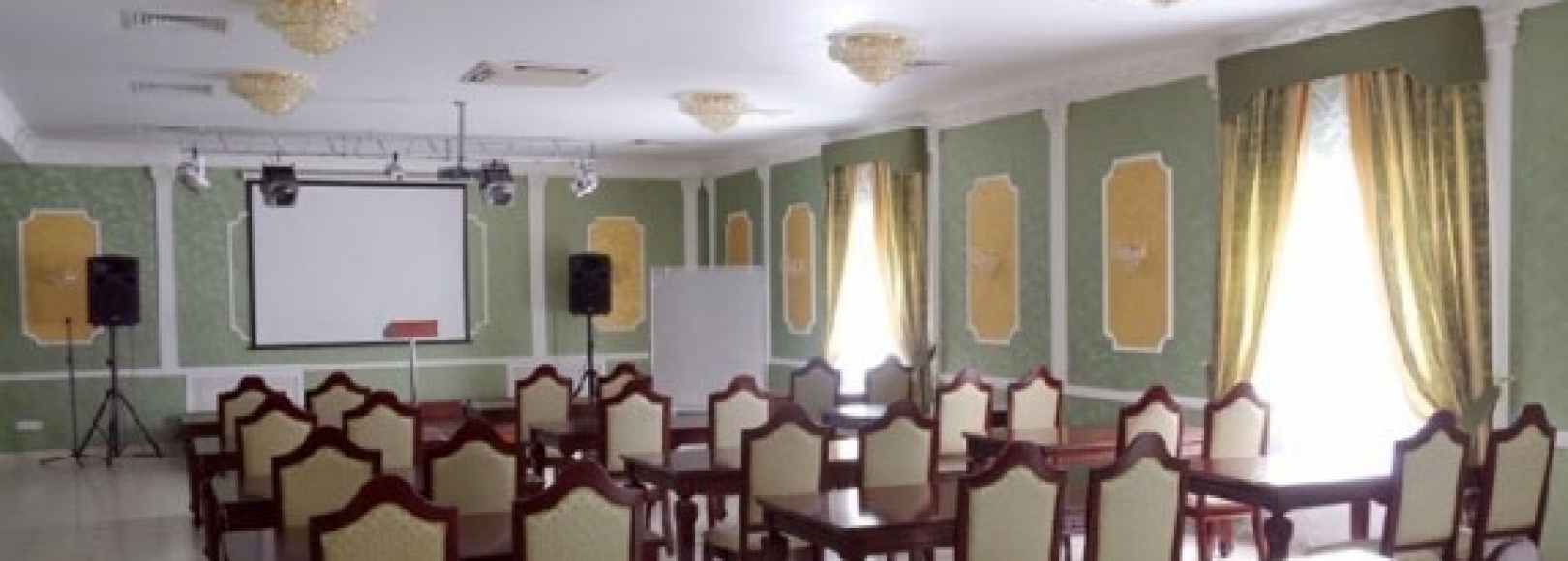 Фотография конференц-зала Саратовская