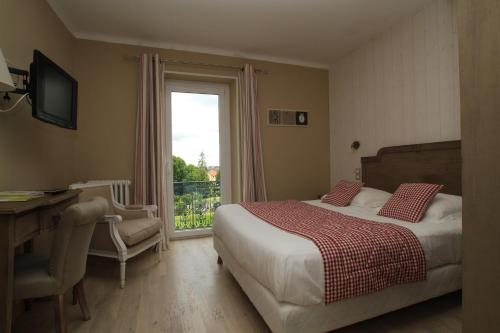 Фотография гостиницы Logis Hotel Restaurant Spa Beau Site