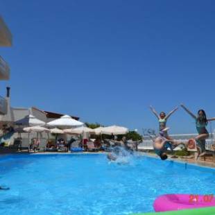 Фотографии гостиницы 
            Almare Beach Hotel