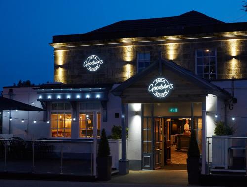 Фотография гостиницы Hartwood Hall by Greene King Inns