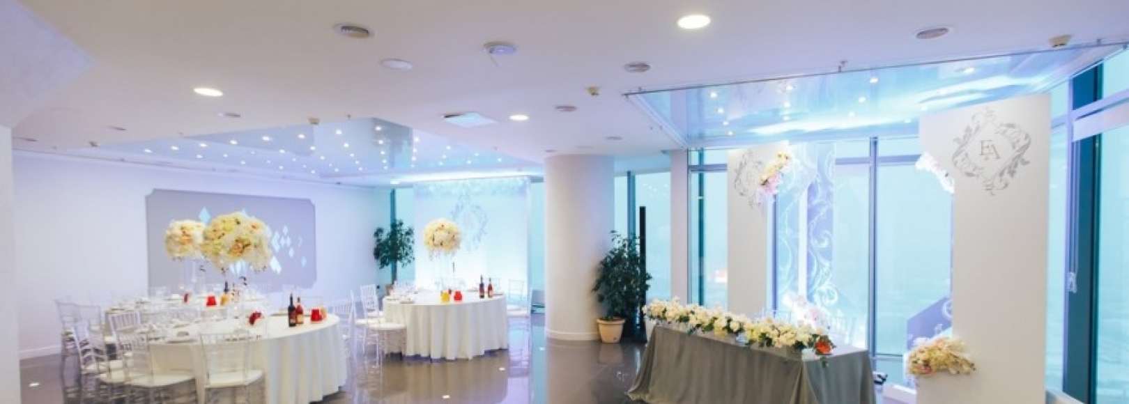 Фотография банкетного зала Высоцкий