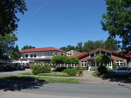 Фотография гостиницы Hotel-Landrestaurant Schnittker