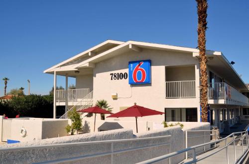Фотография гостиницы Motel 6-Palm Desert, CA - Palm Springs Area