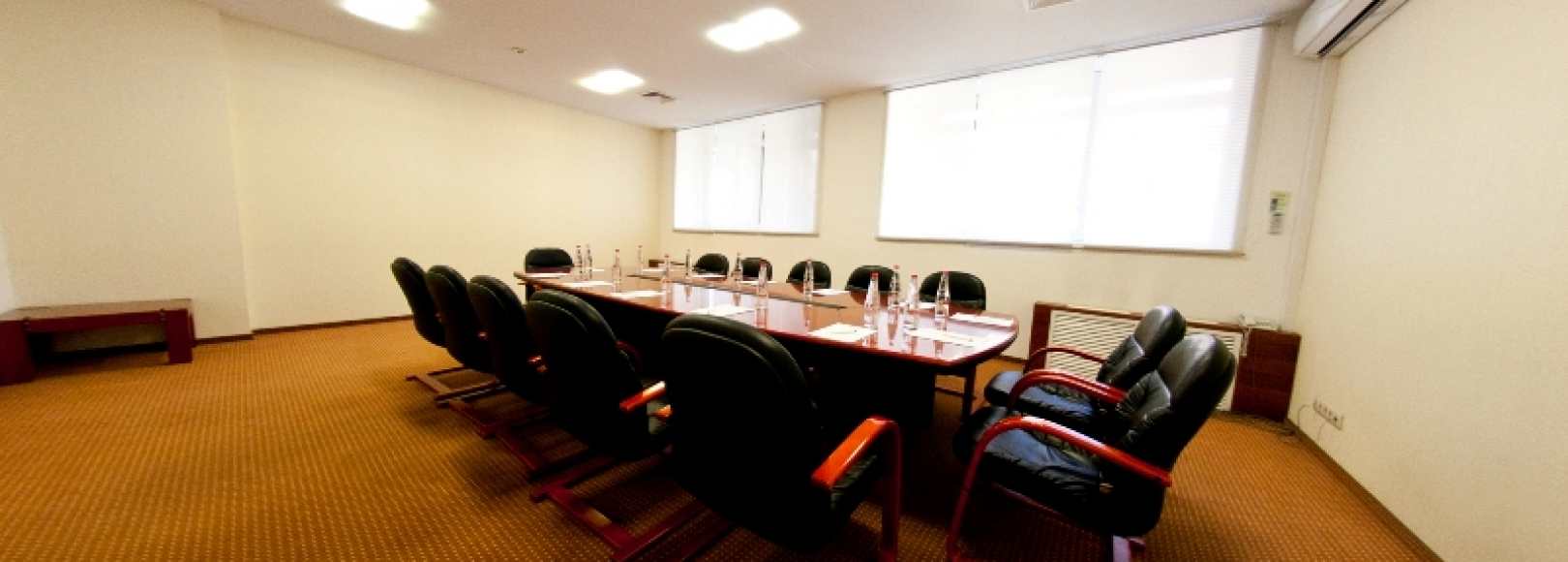 Фотография комнаты для переговоров Переговорная №2