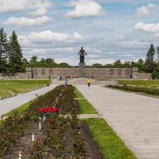 Фотография музея Пискаревское мемориальное кладбище-музей