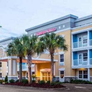 Фотографии гостиницы 
            Comfort Suites at Isle of Palms Connector