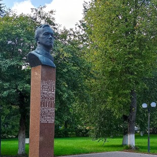 Фотография памятника Памятник А.С. Елисееву