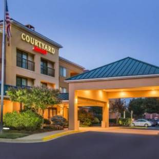 Фотографии гостиницы 
            Courtyard by Marriott Frederick