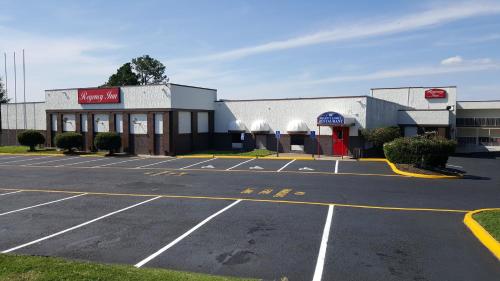 Фотография гостиницы Regency Inn Richmond