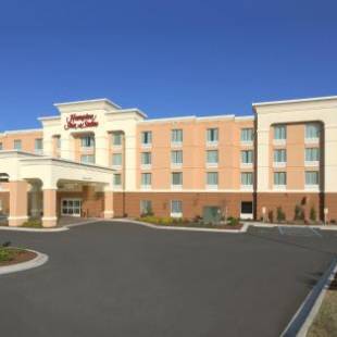 Фотографии гостиницы 
            Hampton Inn & Suites Scottsboro