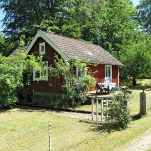 Фотография гостевого дома Holiday Home Angsjö Torp - BLE047