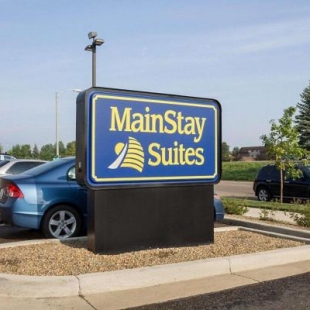 Фотография гостиницы MainStay Suites Bismarck