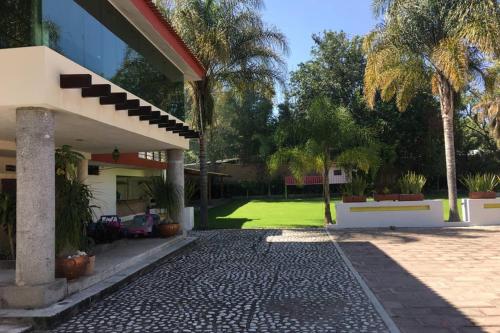 Фотографии гостевого дома 
            Finca el Nogal - Casa Entera Familiar Moderna con Amplio Jardín Atlixco puebla