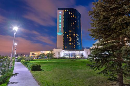 Фотографии гостиницы 
            Grand Hotel Konya