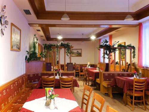 Фотография гостиницы Denis Hotel és Étterem