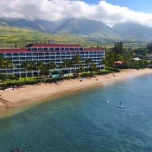 Фотографии гостиницы 
            Lahaina Shores Beach Resort, a Destination by Hyatt Residence