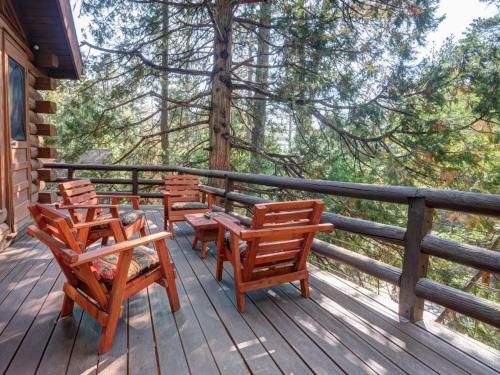 Фотография гостевого дома Tahquitz Rock Lodge