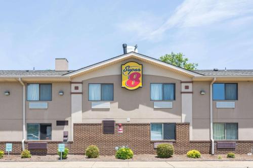 Фотография гостиницы Super 8 by Wyndham Hampton
