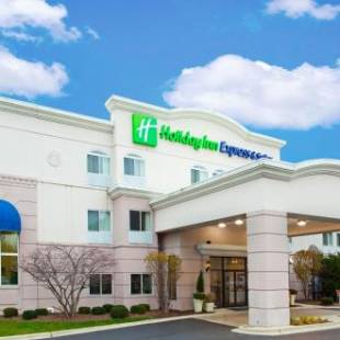 Фотографии гостиницы 
            Holiday Inn Express Hotel & Suites Chicago-Libertyville, an IHG Hotel