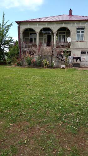 Фотографии гостевого дома
В Сахалвашо