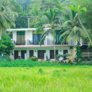 Фотография гостиницы Paddy Field View Resort