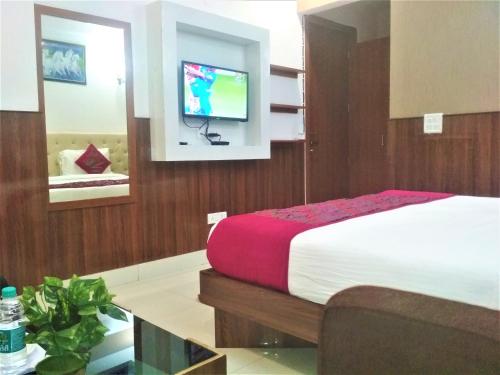 Фотографии гостиницы 
            Hotel Aeropath Near IGI Airport Delhi