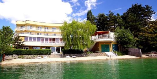 Фотография гостиницы Hotel Zátoka