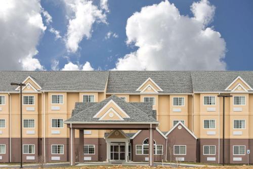 Фотография гостиницы Microtel Inn & Suites by Wyndham Beaver Falls