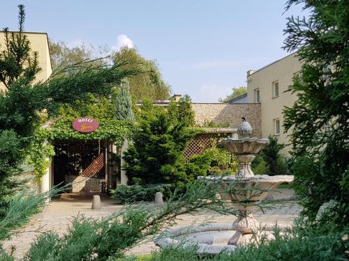 Фотография гостиницы Hotel Trzy Światy Spa & Wellness Rajska WySpa